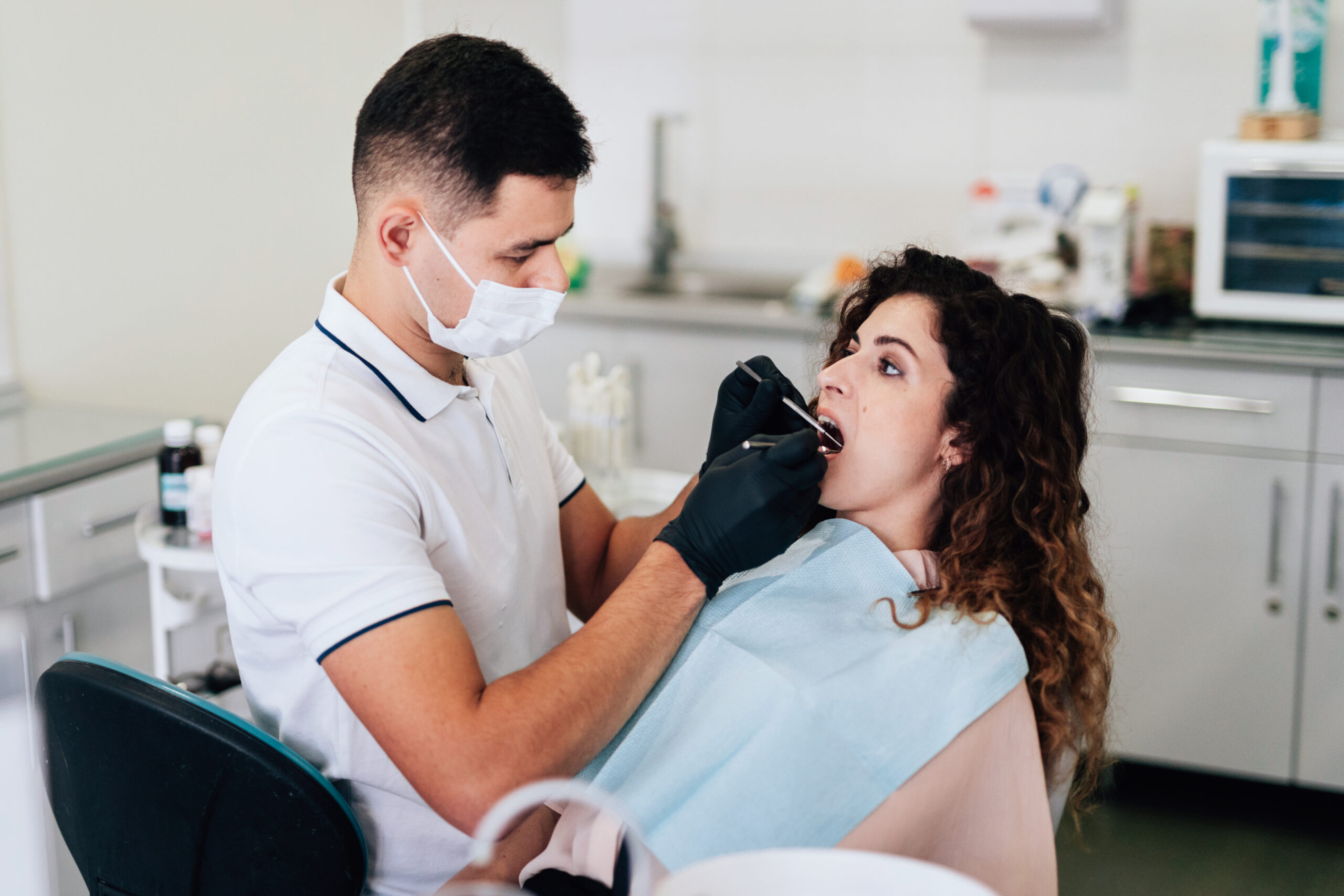 Você sabe se está pagando imposto demais? Saiba como um contador para dentistas pode ajudar a reduzir custos e evitar erros fiscais.