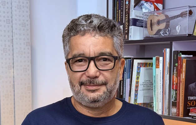 Vanildo - Contador e Sócio